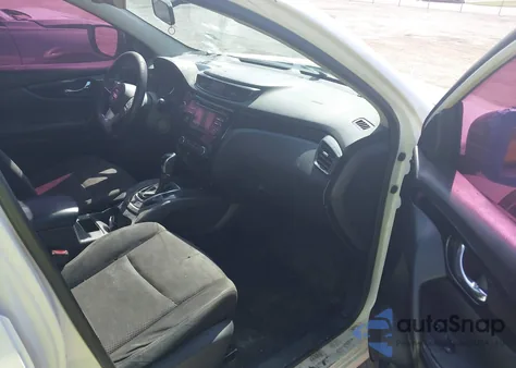 2017 Nissan Rogue Sport Sv z USA, uszkodzony, nr VIN JN1BJ1CPXHW019445